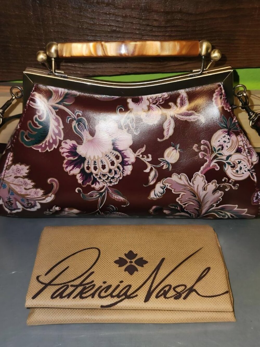Patricia Nash Kelmscott Kisslock Bag - European Floral Tape - NWT - Picture 4 of 5